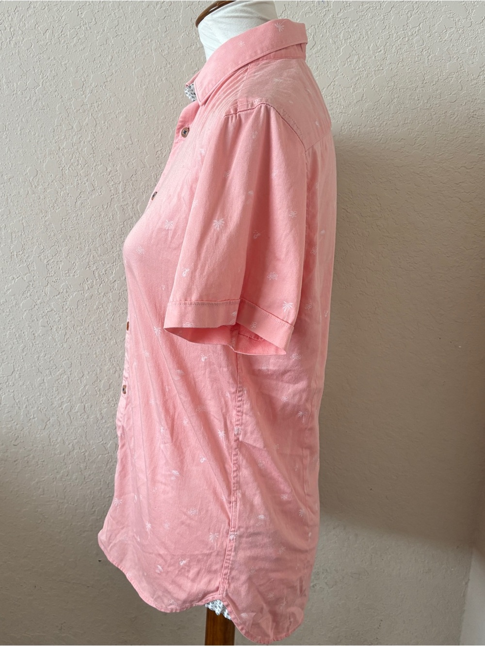Ted Baker London Men's Sz 2 Pink Hawaiian Tropical Short Sleeve Button Up Shirt - Picture 3 of 5